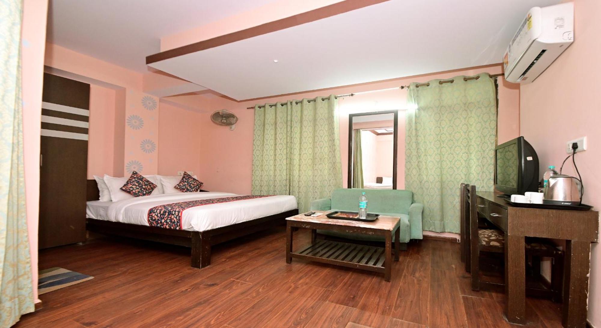 โฮเต็ล ลักษมี วิลลา พาเลซ Hotel ชัยปุระ ภายนอก รูปภาพ