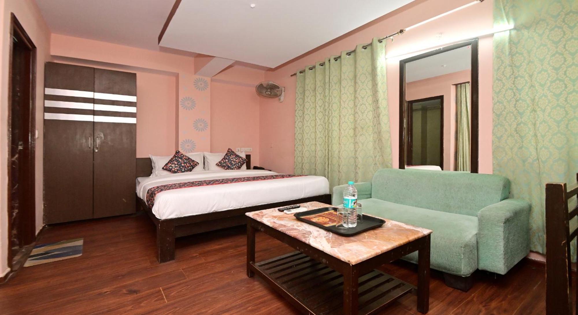 โฮเต็ล ลักษมี วิลลา พาเลซ Hotel ชัยปุระ ภายนอก รูปภาพ